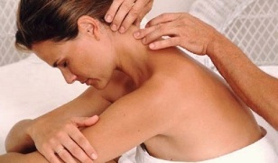 Therapeutesch Massage fir Gebärmutterhalskondros