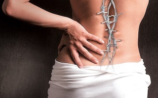 Rückenschmerzen an der Mëtt